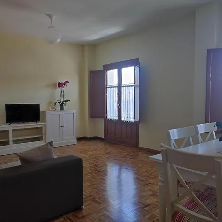 Apartman La Casa Del Valle 2 *